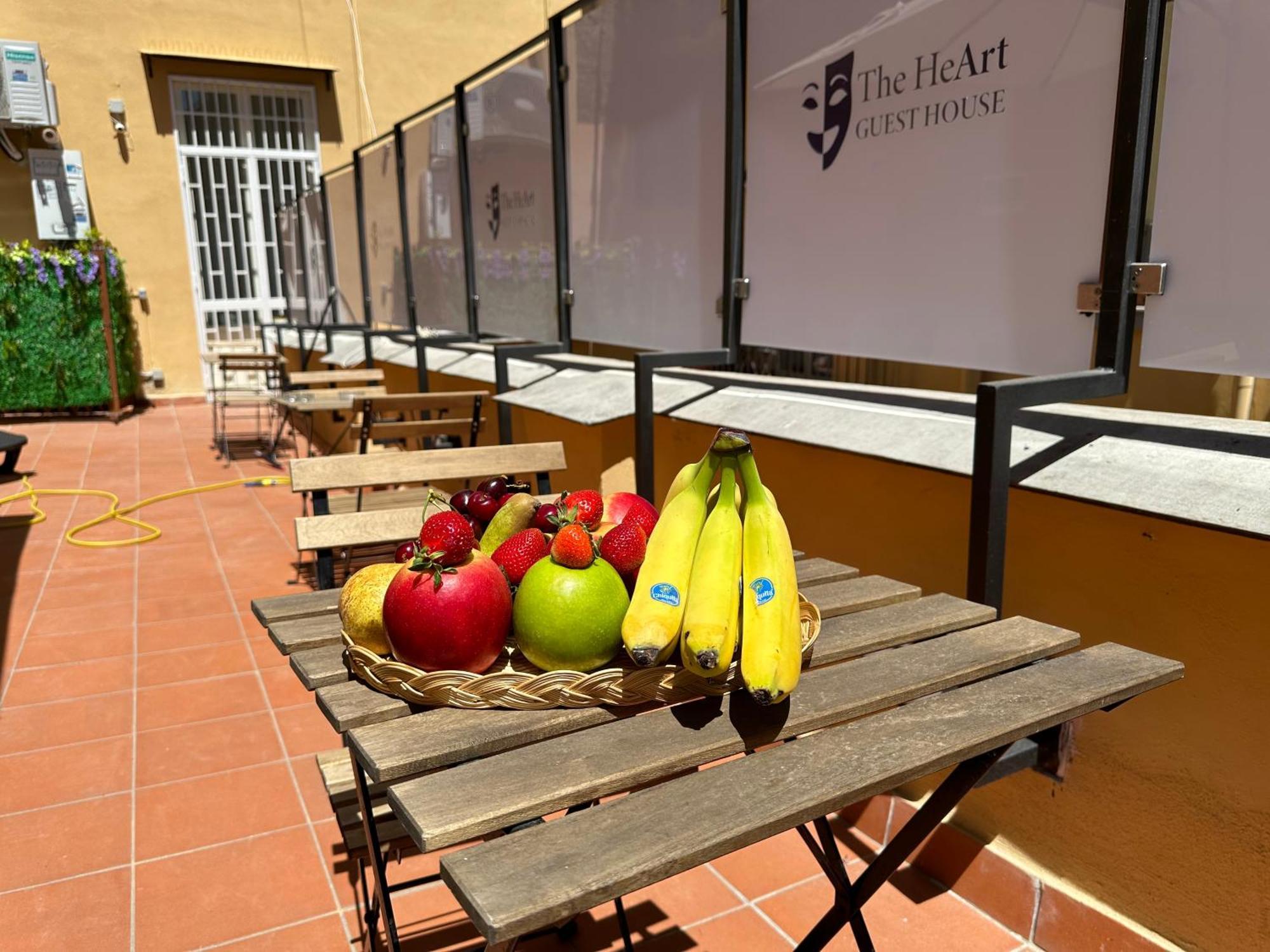 The Heart Guest House Nápoles Exterior foto